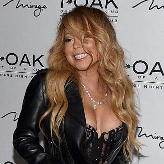 Mariah Carey dbarque en porte-jarretelles dans un nightclub de Vegas